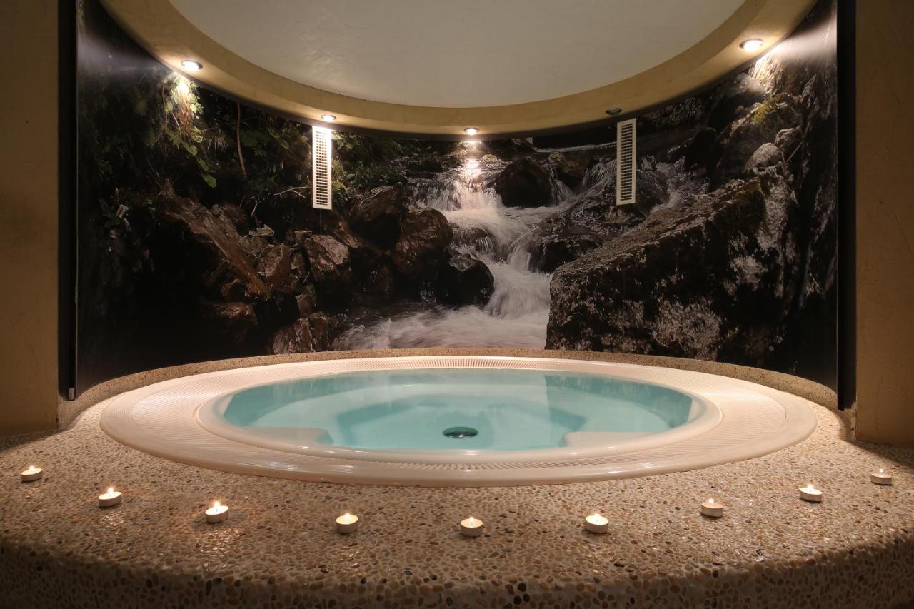Hotel Mesdi 阿拉巴 外观 照片