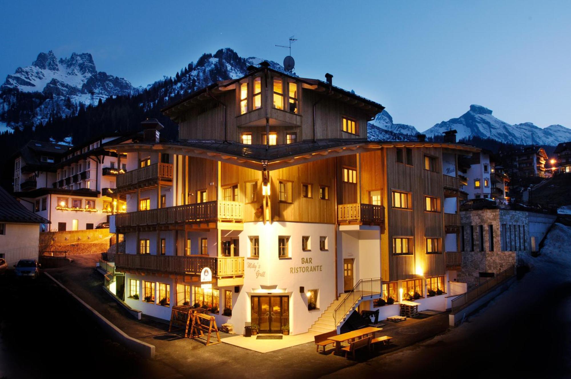 Hotel Mesdi 阿拉巴 外观 照片